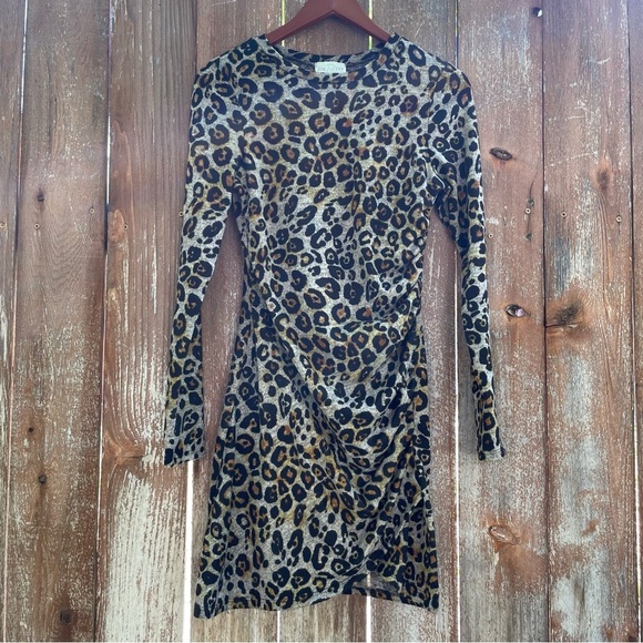 jun & ivy Dresses & Skirts - JUN & IVY Women’s Leopard Print Bodycon Long Sleeve Mini Dress Size Medium